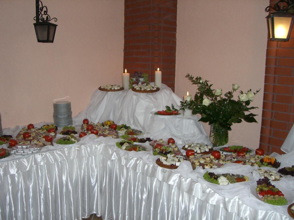 Osrodek Morsko Plus Hotel Zewnętrze zdjęcie