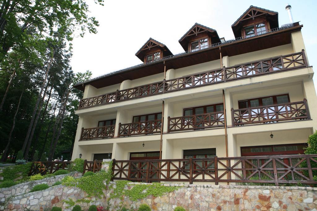 Osrodek Morsko Plus Hotel Zewnętrze zdjęcie
